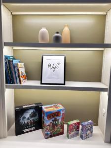 Chic Digs! Minutes to The Battery, Vinings & Pace