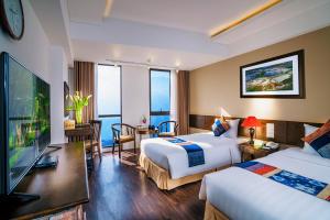 Oriana Hotel by OnHotelRooms