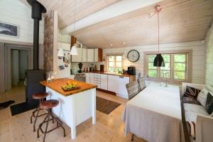 Nordic Vibe In Log Cabin By Hornbæk