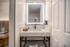 The Beverly House by AGA - Beverly Hills