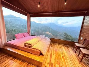 Đỉnh Tà Xùa Homestay & Coffee