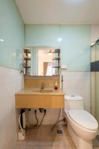 1BR Forbeswood Heights BGC-10G