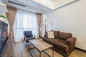 1BR Forbeswood Heights BGC-10G