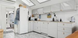 Renovated Coastal House With Views In Bisserup