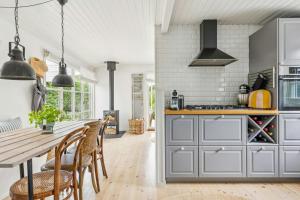Cottage With Unique Outdoor Surroundings In Ordrup