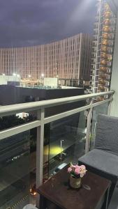 1 bedroom Azure