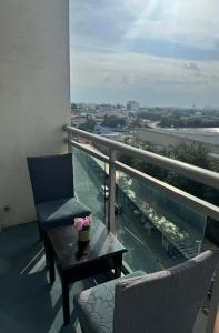1 bedroom Azure