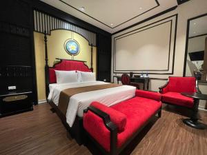 Grand Hanoi Hotel Long Biên