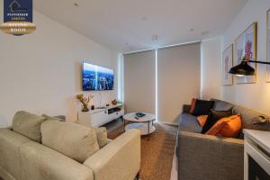 Wembley Stadium 2BR Sleeps 6 Heathrow Direct