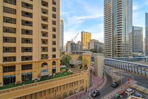 FIRST CLAS 3BR Spacious Near JBR Beach
