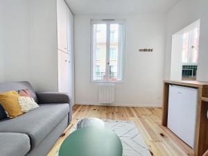Modern studio - 2min to Paris - Le Grey