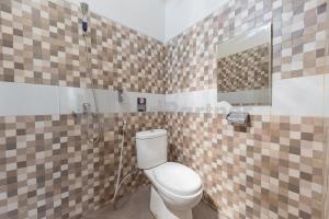 Wisma Brata 2 Mitra RedDoorz