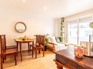 Apartment in Oeiras Near Beach Easy Access Lisbon Cascais