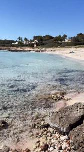 Apartamento en la playa con piscina