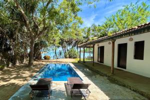 Namaskara by the Beach - Charming Beachfront Bungalow Retreat