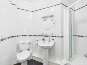 Panorama Court Apartment