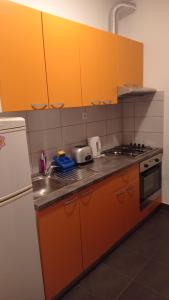 Apartments D & P