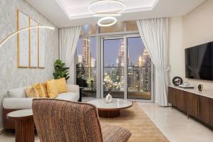 FIRST CLASS 2BR Burj Khalifa & Downtown Views