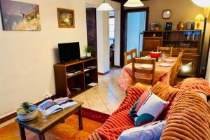 Family House With Balcony Garden Wi Fi