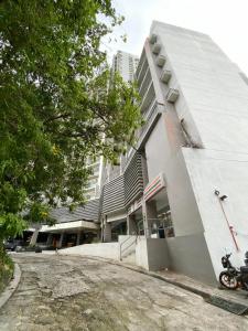 JIGZ 1405 Le Menda Residences