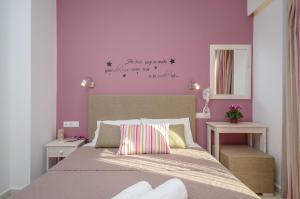 Panormos Hotel and Studios