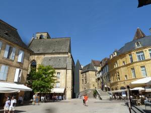 Appartements Appartement centre medieval - Le Cosy de Sarlat : photos des chambres