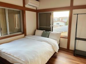 信玄小屋一号 駅5分の好立地 リノベ済古民家 駐車場付 最大7名宿泊可能