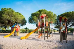Bungalow neuf 6-8 pers Camping 4 étoiles Le lac des Rêves