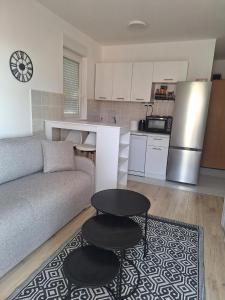 Studio K Petrovac na Moru