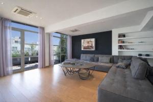 Hidesign Athens Art Loft Penthouse Acropolis View