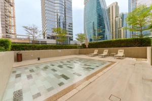 Modern 1 Bedroom in Business Bay
