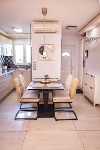 Neat & Comfy Near The Danube