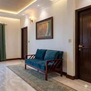 Skylora Heights Inn