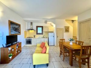 Sea Whisper Joy Collection