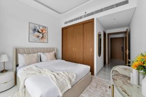 Bright 1BR in Azizi Riviera 69 Meydan