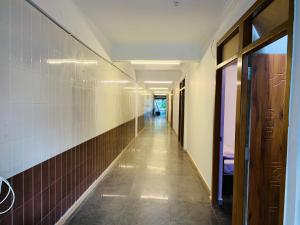 Seasons 4 Guest House