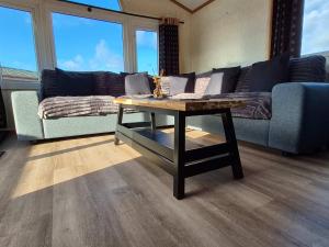 Meadow View - Pet Friendly & Decking