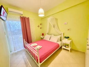 ZEN, Oneiropagida, Aegina