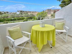 ZEN, Oneiropagida, Aegina