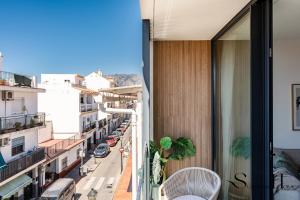 Fancy 2 Bedroom Fuengirola Escape REF071