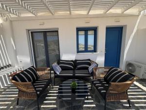 Zostelia Paros Retreat