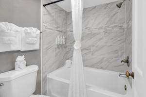 Bluewater Resort 1108