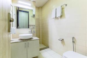 Parfait Street retreat 2Bhk Paras Fortis Balcony