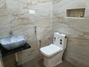 M M HOME STAy