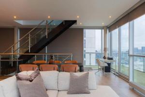 Perfect place - 2 bedroom in The Edge