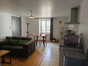Appartement indépendant avec terrasse et jardin
