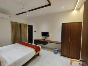 Shri Valli Residency