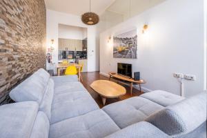 Garden Apartment in Porto Old Town Private Suite