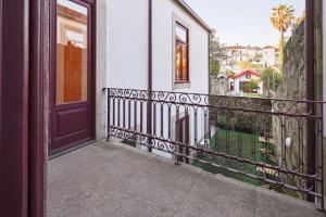 Garden Apartment in Porto Old Town Private Suite