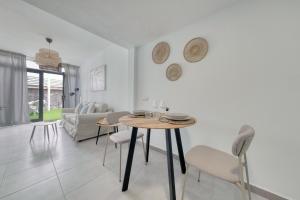Apartamento Maria - Terrace and 10min from the Beach By Lanzarote Vacation Homes